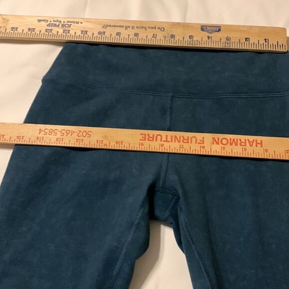 Small – medium leggings and blue green - Picture 6 of 6